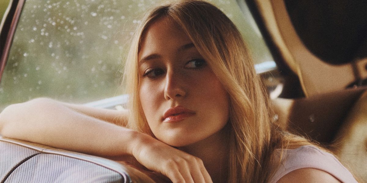 Annabel Gutherz Reveals Her New Single 'Eclipse'