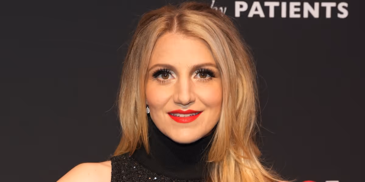 Annaleigh Ashford Joins the Cast of ALL IN: COMEDY ABOUT LOVE