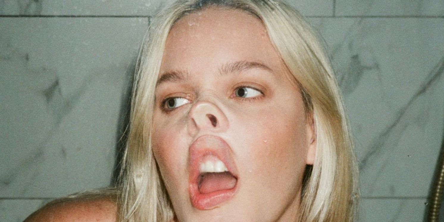 Anne-Marie Drops New Track 'Trainwreck'  Image
