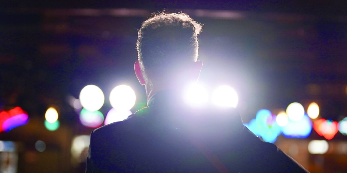 Lyle Lovett And His Acoustic Group To Perform at Harris Center In February 2025