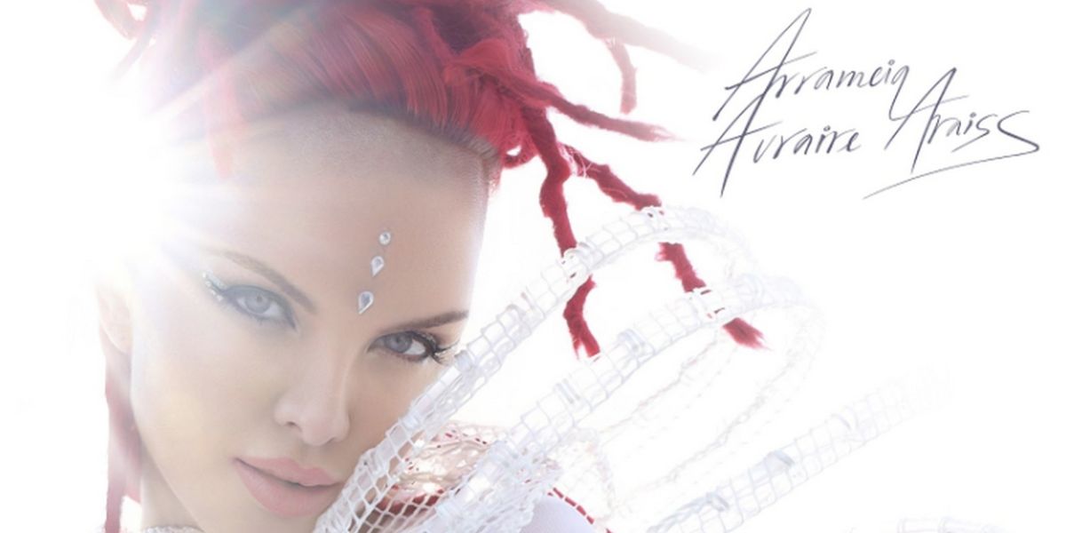 Arrameia Auraire Araiss Releases Debut Track 'Light Up Your Star'