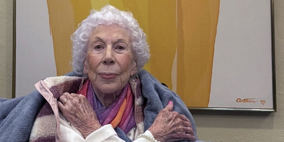 Arts Advocates Will Honor Sarasota Art Colony Artist Beth Arthur at 100