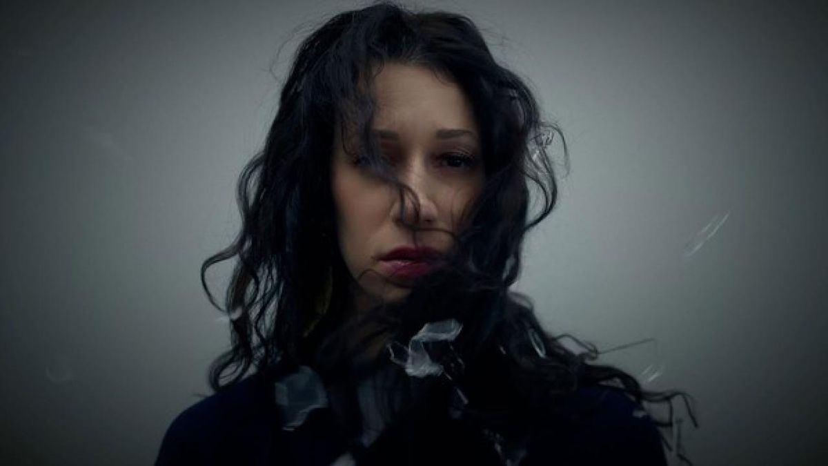 Autumn Luz Releases Debut LP MOMENTS