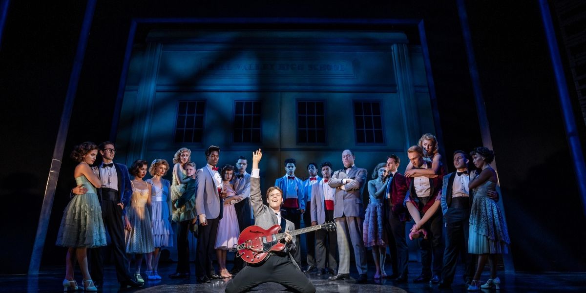 BACK TO THE FUTURE THE MUSICAL Extends Performances in London
