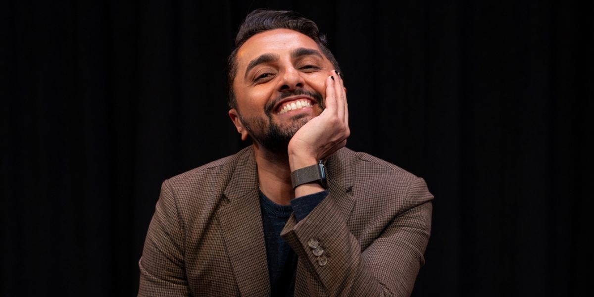 Comedian Azhar Bande-Ali's BAD MUSLIM Premieres at NYC Fringe