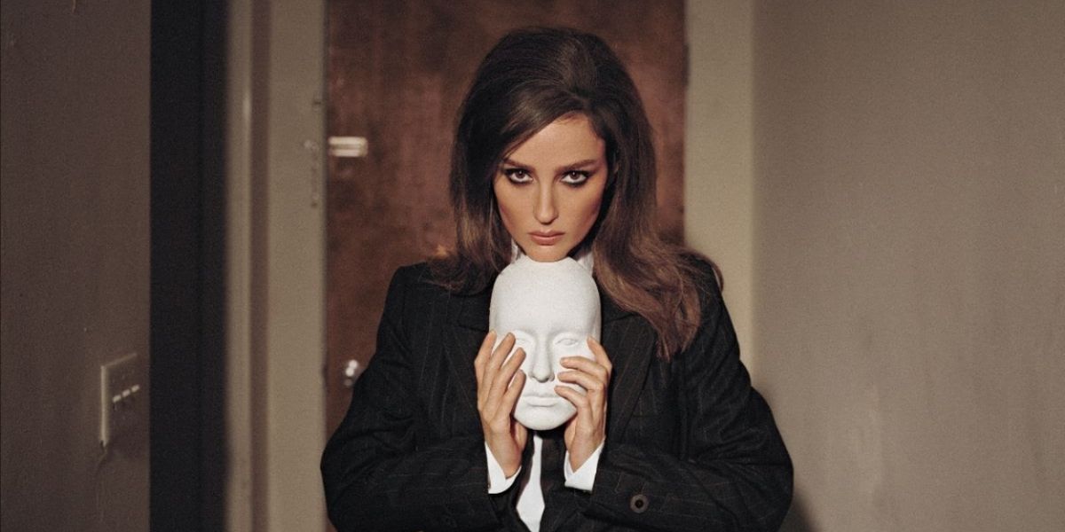 BANKS Releases New Single 'Love Is Unkind'
