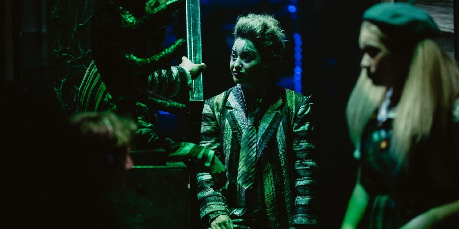 BEETLEJUICE, THE OUTSIDERS and More to Take Part in Broadway Banned Books Week  Image