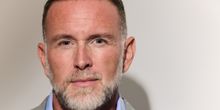 Ben Davis to Replace Geno Segers as 'Hades' in HADESTOWN