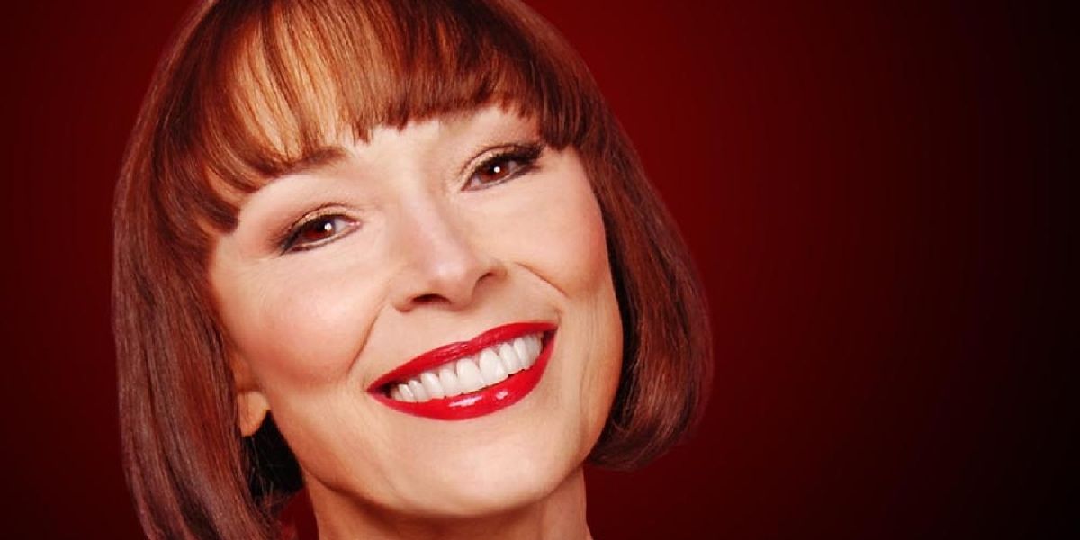Birdland Jazz Presents The Return Of Karen Akers In WATER UNDER THE BRIDGE This Month