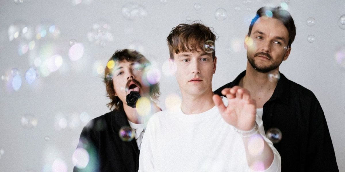 BLACKOUT PROBLEMS Release New Single 'WHALES'