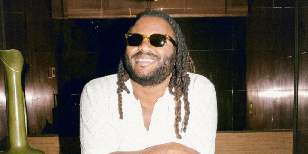 Blessing Offor to Perform New Holiday Track on NBC's Christmas Broadcast