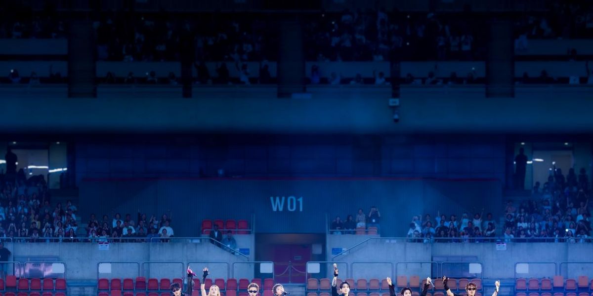 BTS WORLD TOUR 'ARIRANG' Live Viewing to Screen in October