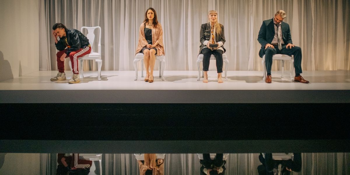 Review: CRAVE at Intiman Theater