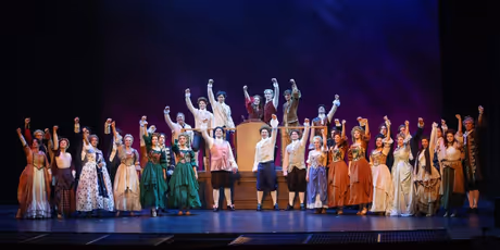 Review: Music Theatre West’s THE SCARLET PIMPERNEL is Grand Photo