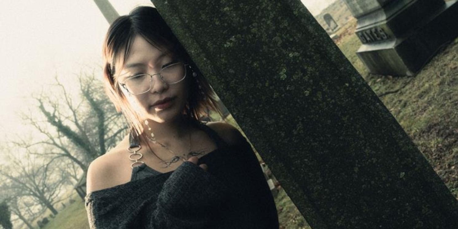 Babebee Previews New EP With Anxious Bedroom-Pop Single 'NEXT2U'  Image