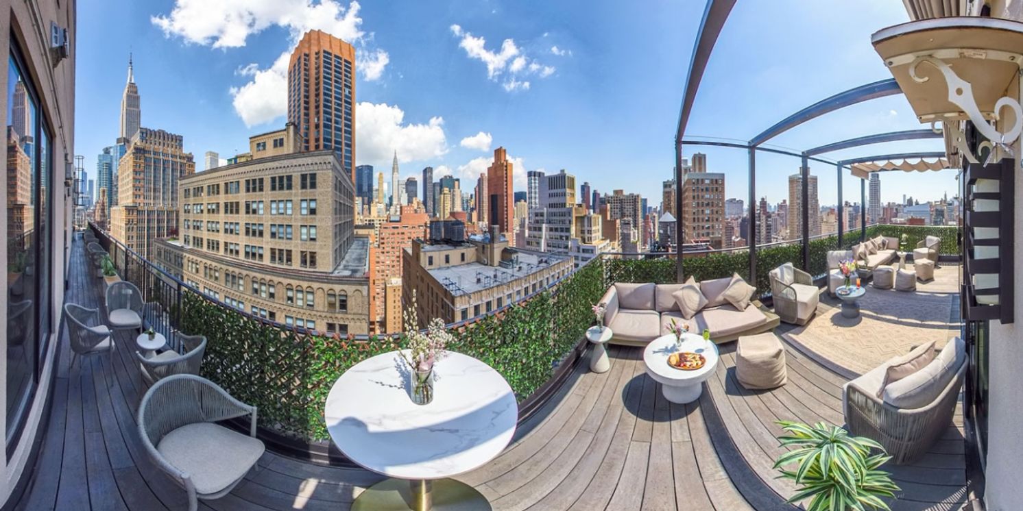 Bar Buzz: Balcón Rooftop at The Marmara Park Avenue-A Great Rooftop Destination  Image