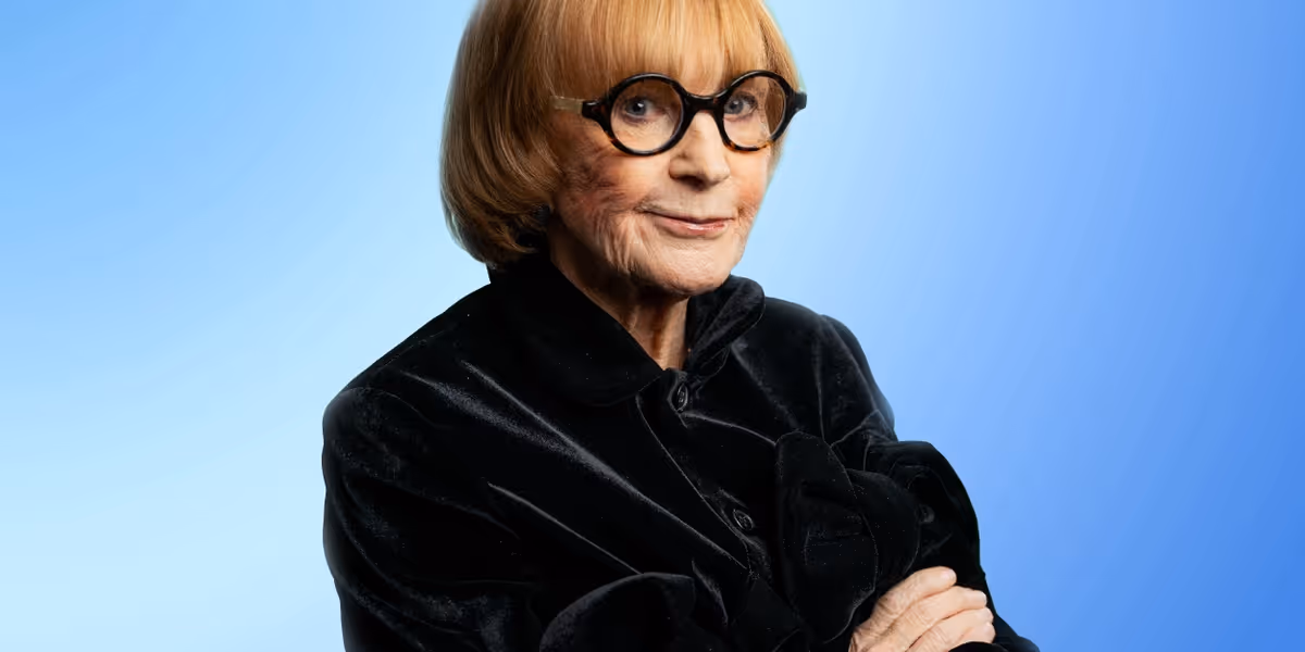 Barn Theatre, Cirencester Will Host CELEBRITY WEAKEST LINK
