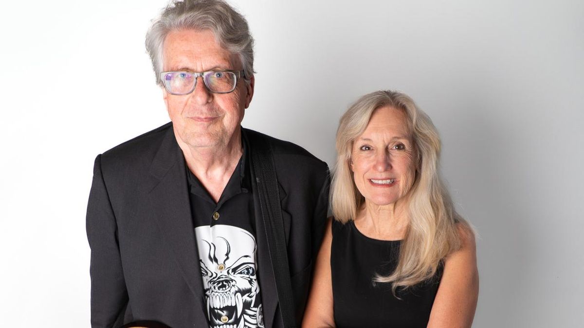Bees Deluxe to Drop GARAGE BLUES Album