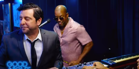 Ben Gleib Spoofs '80s Pop with a Lettuce-Themed Parody Song on GOOD NIGHT Photo