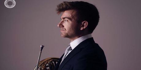 Ben Goldscheider to Release Mozart Horn Concertos with MÜNCHENER KAMMERORCHESTER Photo