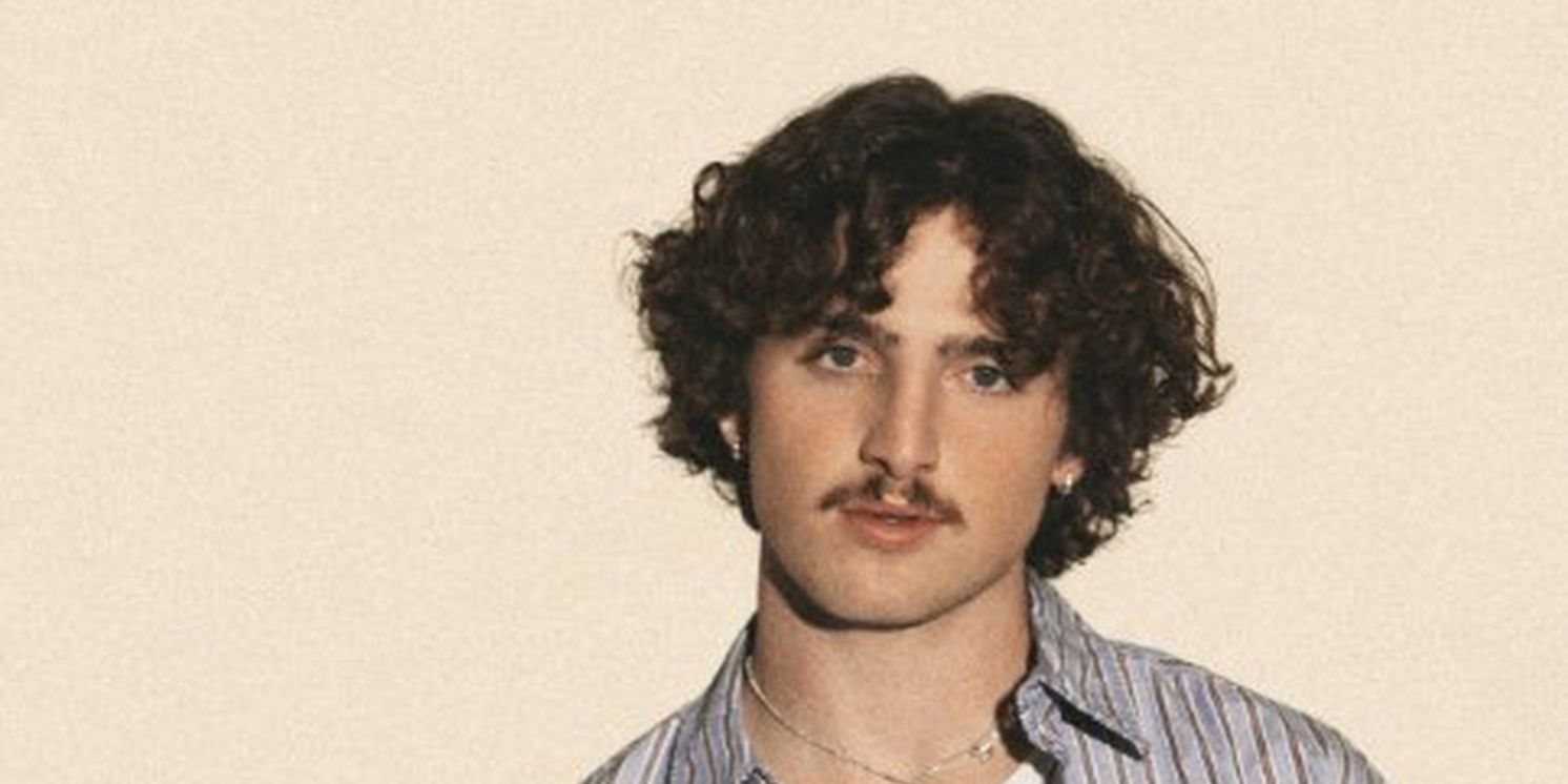 Benson Boone Extends 'Fireworks & Rollerblades' Tour Throughout the US and Japan  Image