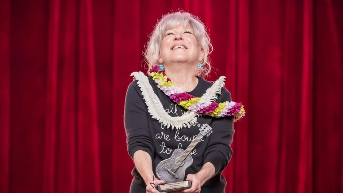 Bette Midler Receives Woody Guthrie Prize at Cain's Ballroom
