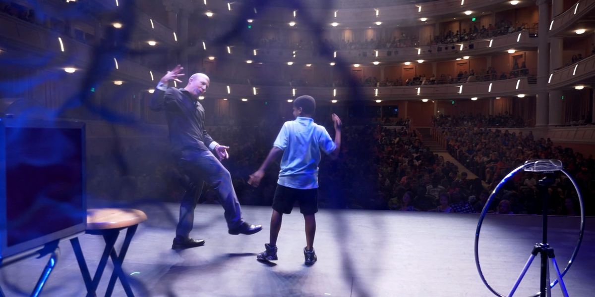 Bill Blagg Brings FAMILY MAGIC to the Wharton Center