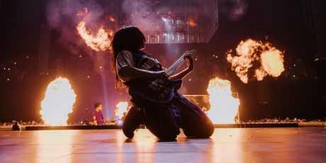 Billie Eilish Concert Film HIT ME HARD AND SOFT Gets Home Release Photo
