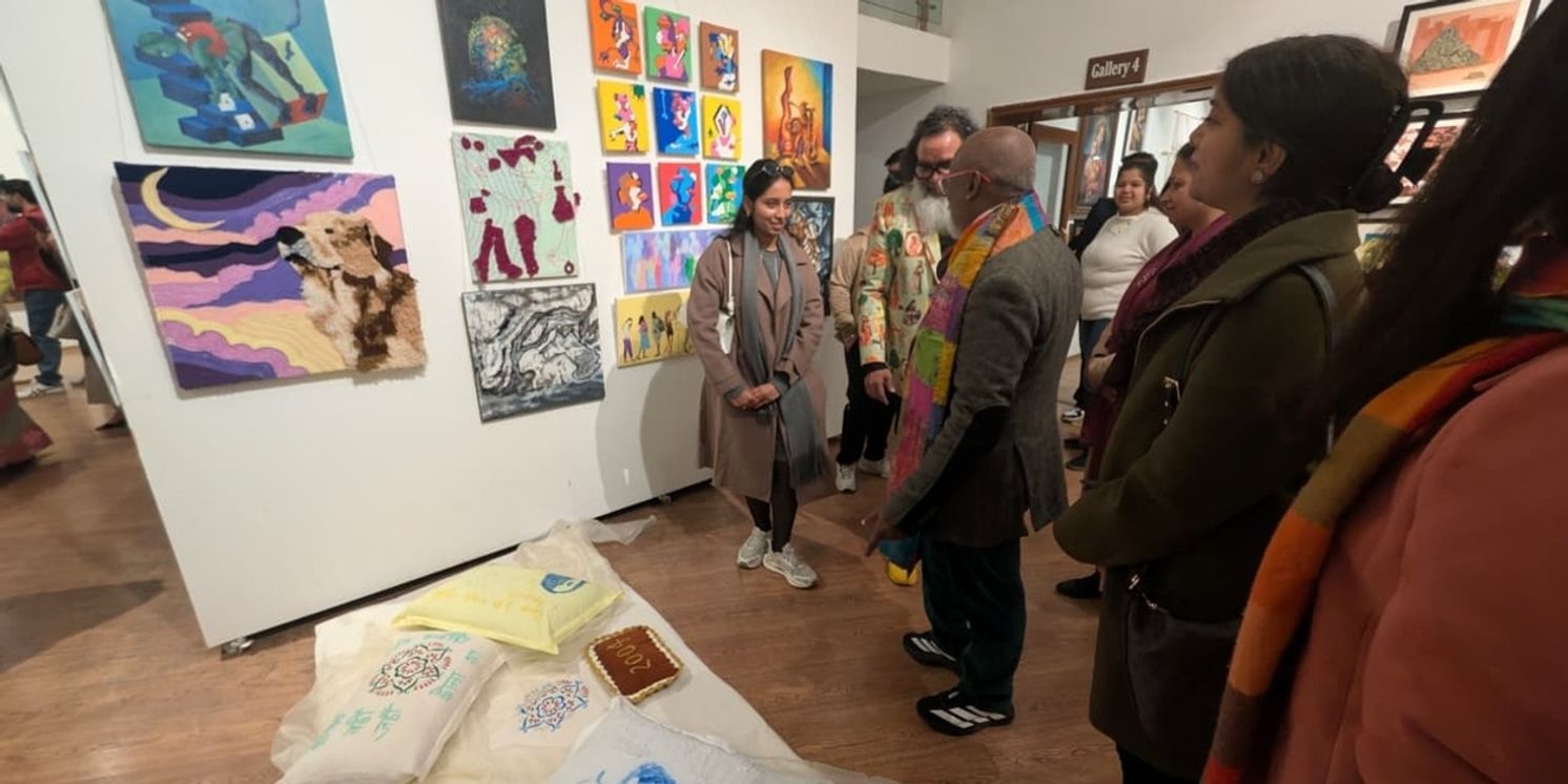 Bose Krishnamachari Opens 20th Collage International Art Carnival in New Delhi  Image