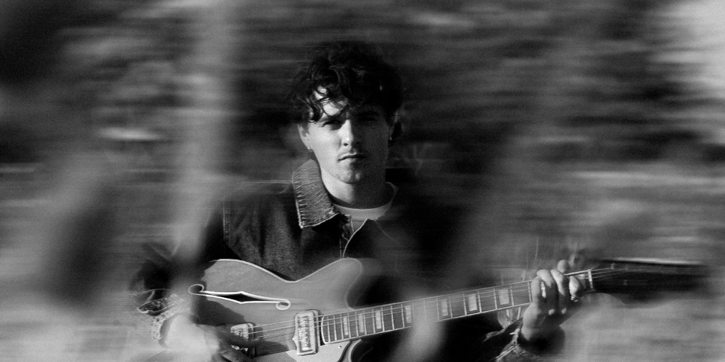 Bradley Simpson Confirms Special Guests for 'The Panic Years Australian Tour'  Image