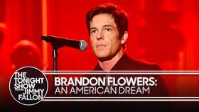 Brandon Flowers Performs AN AMERICAN DREAM, Talks New Album THRASHER on Fallon