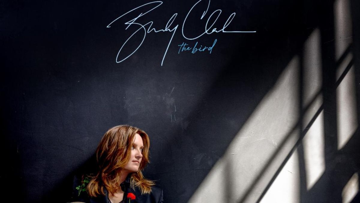 Brandy Clark to Release THE BIRD Album January 15; TAKE FLIGHT WORLD TOUR 2027