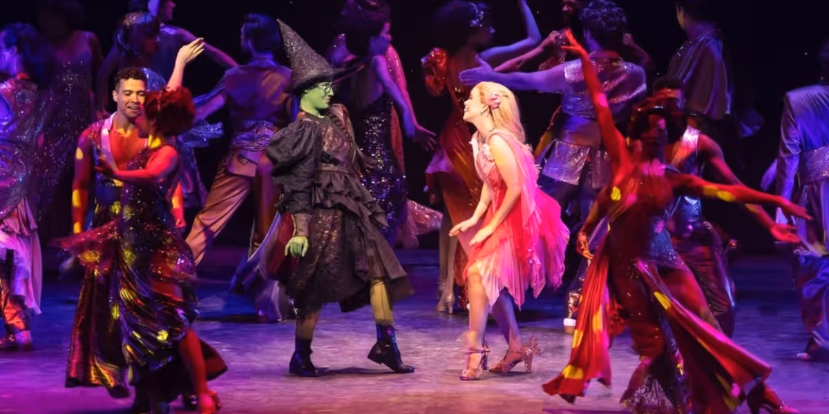 Brazil Production of WICKED Asks Audiences To Quiet Down