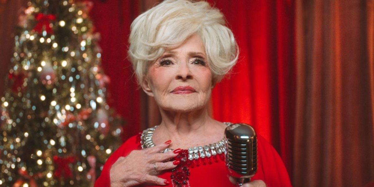 Brenda Lee Takes No.1 Spot On Billboard Hot 100 For Second Week With 'Rockin' Around The Christmas Tree'