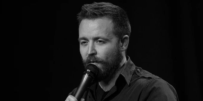 An American Comedy Show THAT QUITE POSSIBLY MIGHT BE FUNNY To The British Set Fo Photos