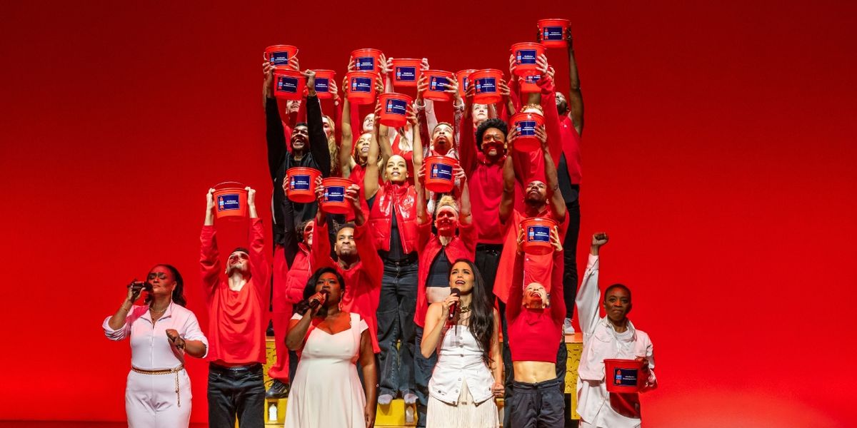 Broadway Cares' Red Buckets to Return to Theaters Tonight