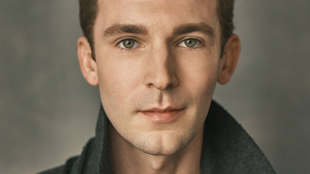 Bryce Gerson to Make Off-Broadway Debut in HOLD
