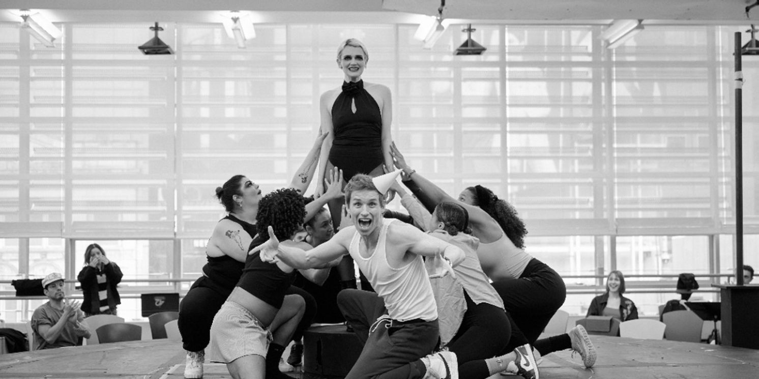 CABARET AT THE KIT KAT CLUB Will Offer $25 Digital Lottery For Broadway Run  Image