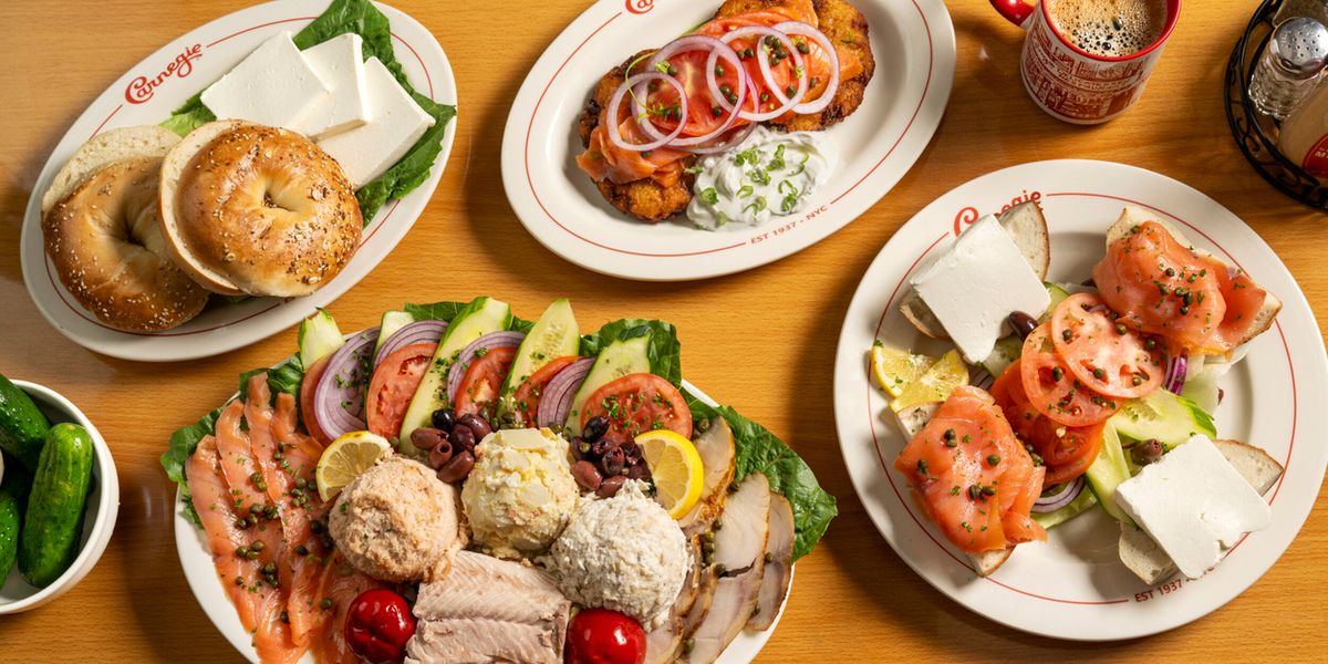 CARNEGIE DELI Returns Home to 7th Avenue on 9/15