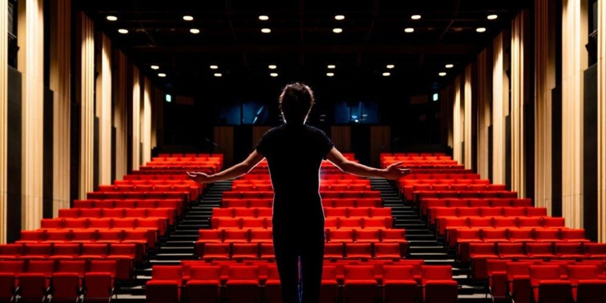 CASTING CALL: Dreamcatcher convoca audiciones para su nuevo show sobre Raffaella Carrà en el Capitol