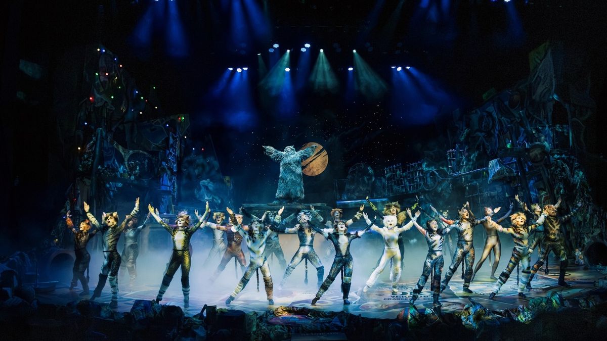 Witness a Jellicle Ball at CATS THE MUSICAL, Freshly Opened at Sands Theatre