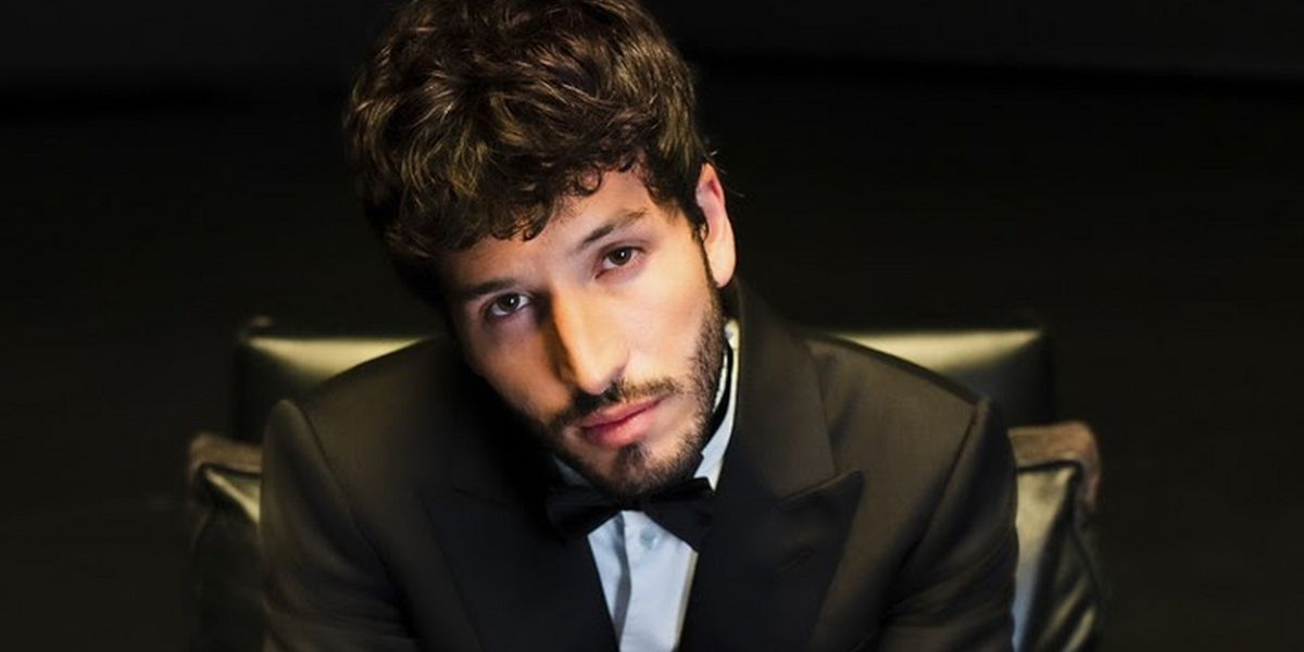 CHICAGO Will Welcome Sebastián Yatra as 'Billy Flynn'