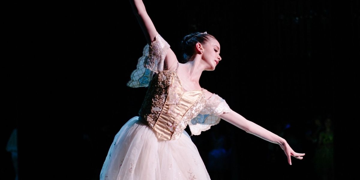 CINDERELLA Comes to New Ballet This Month