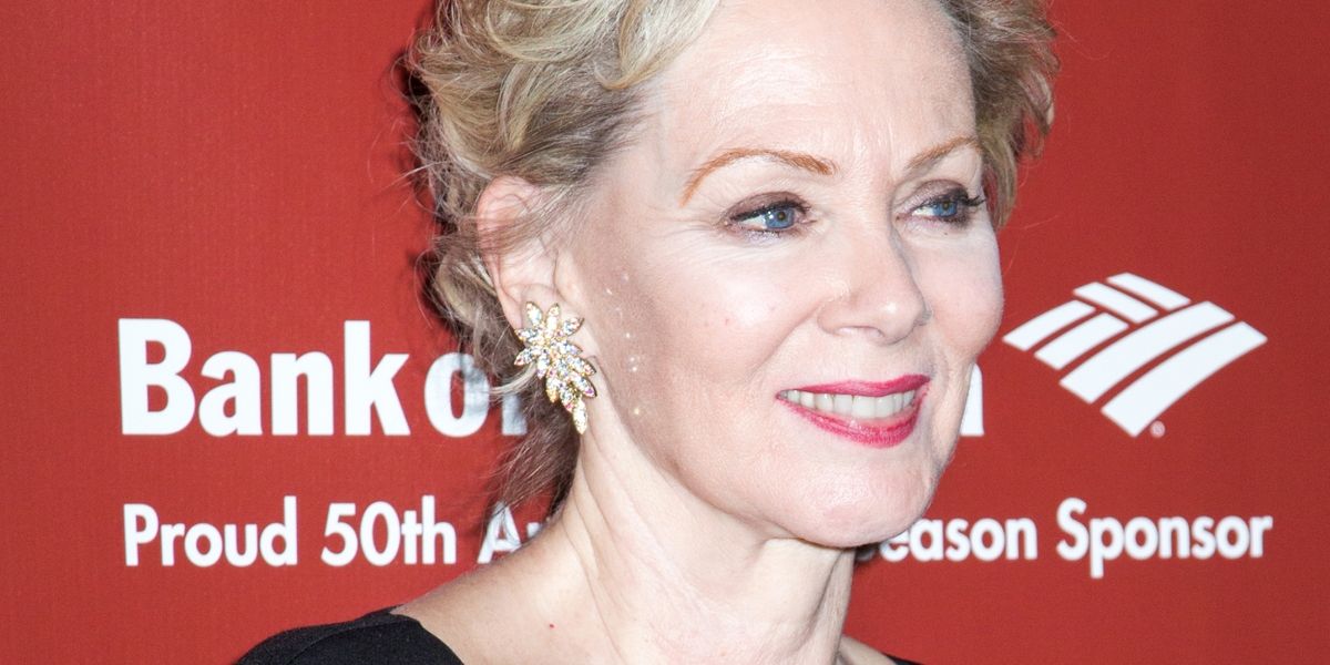 Jean Smart Will Lead A CIRCLE IN THE WATER Reading