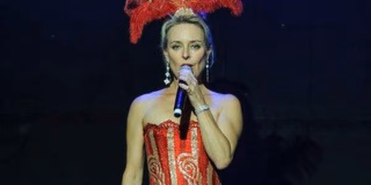 CLUB VEGAS THE SPECTACLE Returns to Melbourne in May With Special Guest Rachael Beck