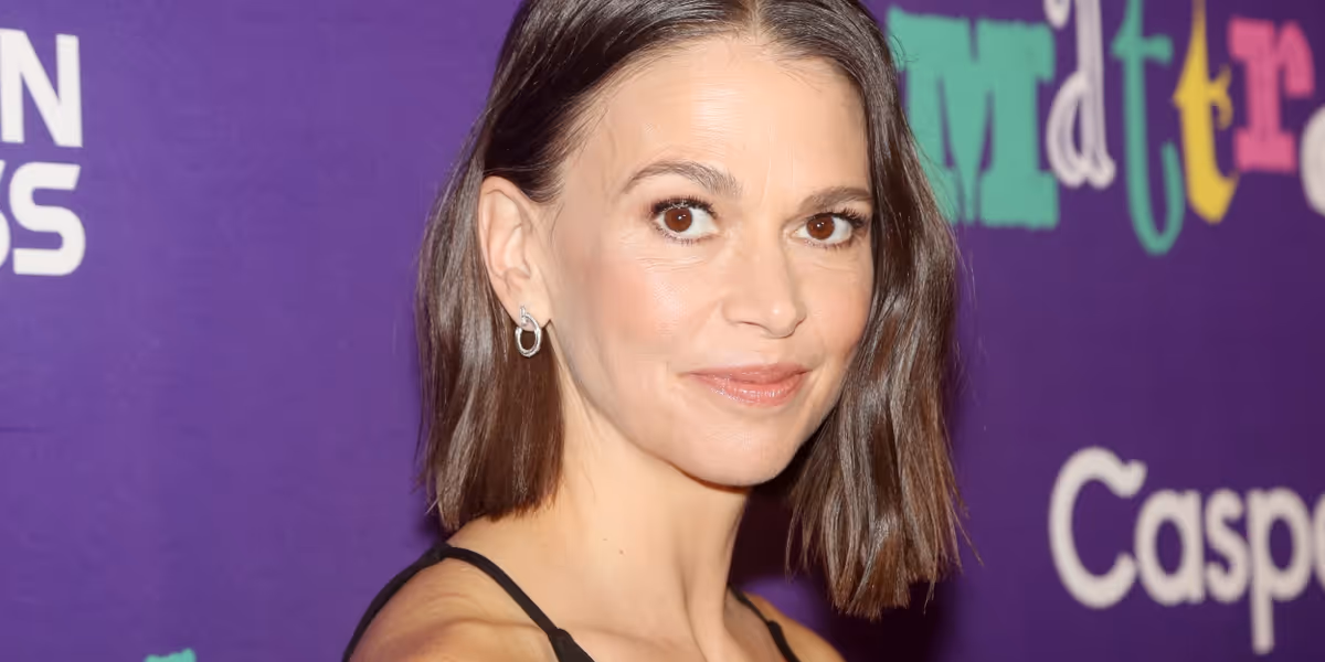 COAL MINER'S DAUGHTER Musical In the Works, Starring Sutton Foster