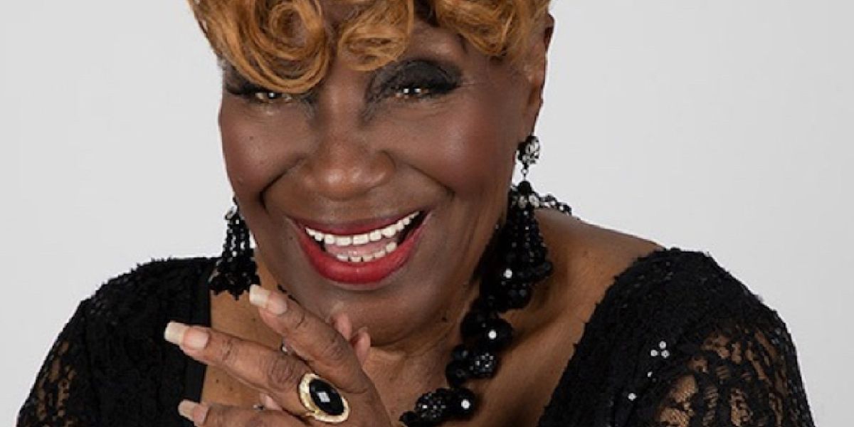 Avery Sommers Returns To Cafe Centro This Month