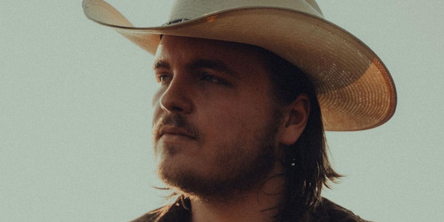 Caleb Lee Hutchinson Shares Debut Full-Length Album 'SOUTHERN GALACTIC'  Image