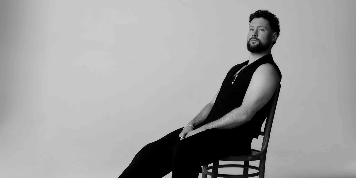 Calum Scott Unveils Headlining 'The Avenoir Tour'