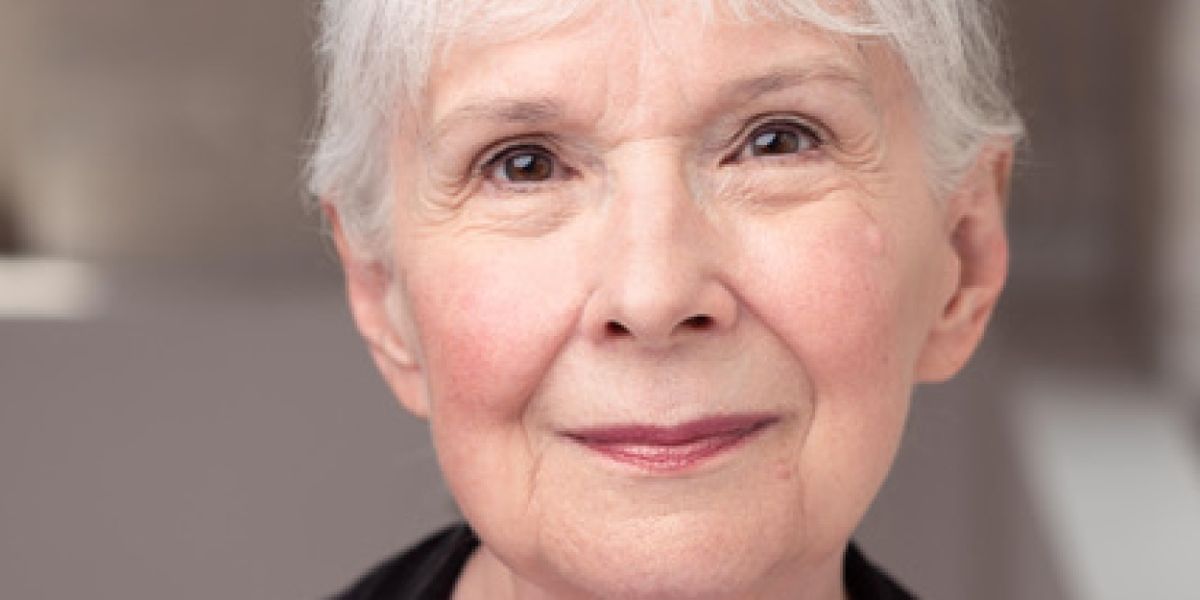 The Royal Alexandra Theatre Marquee Lights Will Be Dimmed for Canadian Theatre Icon Marti Maraden in September